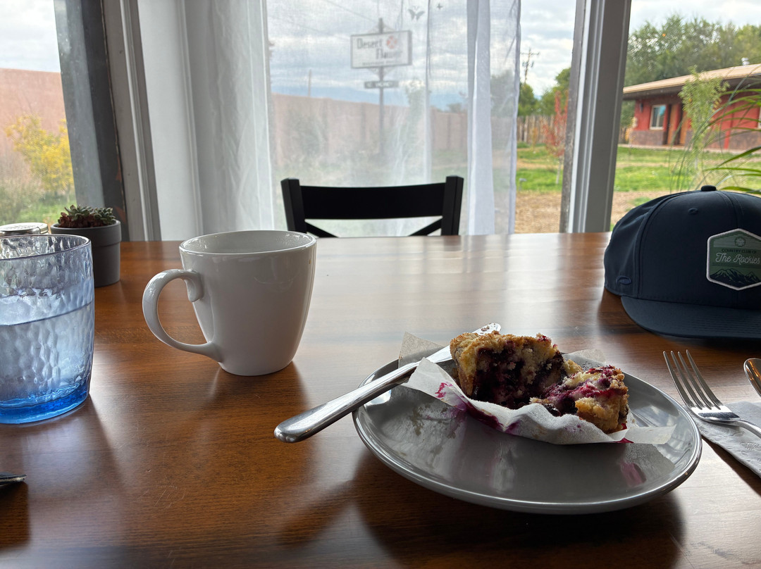 Desert Flower Boutique Hotel主图