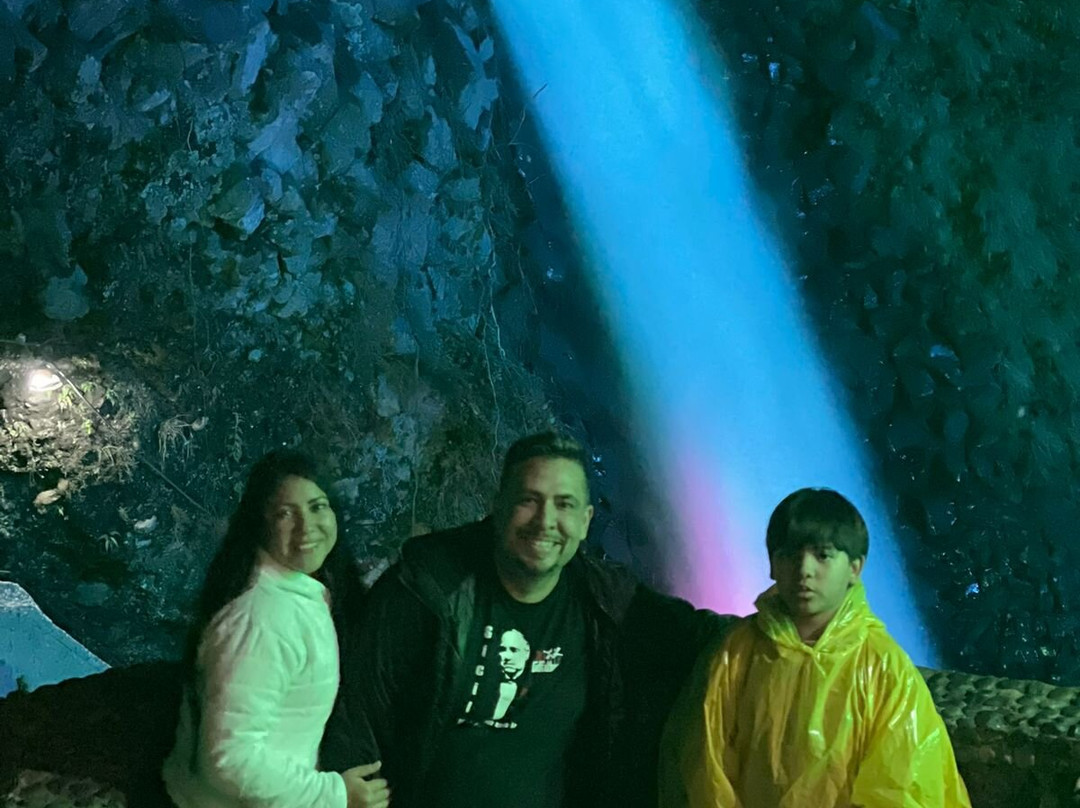 恶魔之炉瀑布-巴尼奥斯必去景点