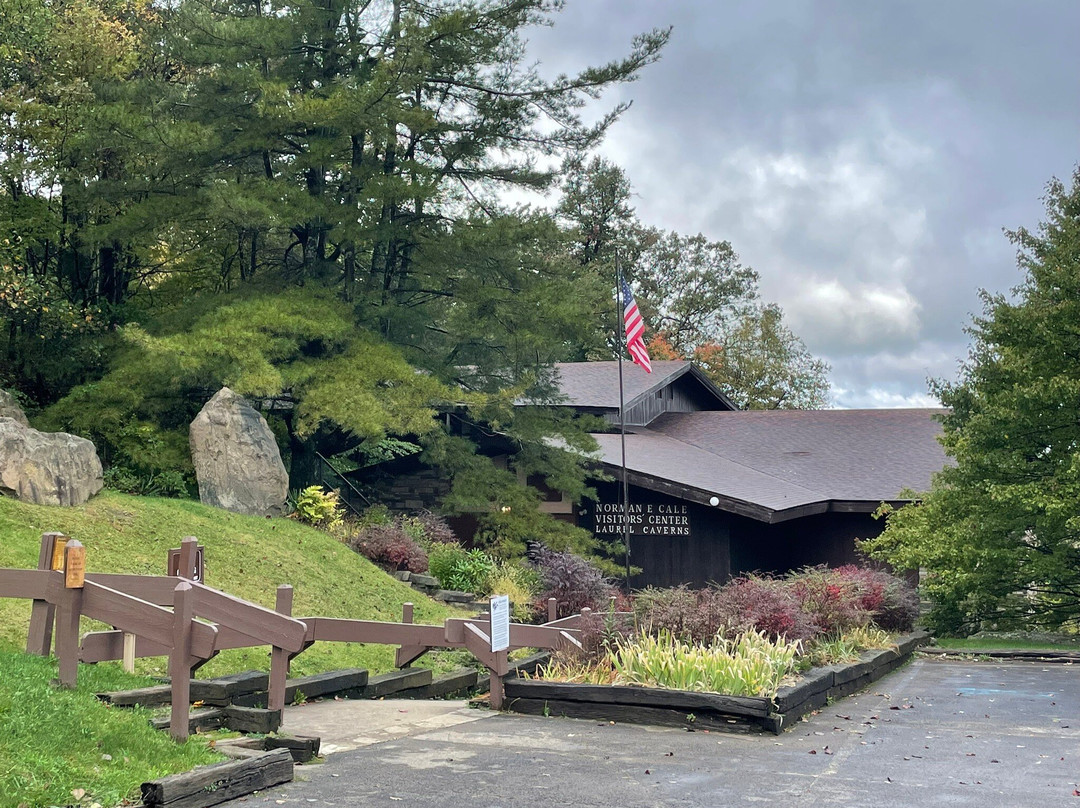 Laurel Caverns-法明顿必去景点