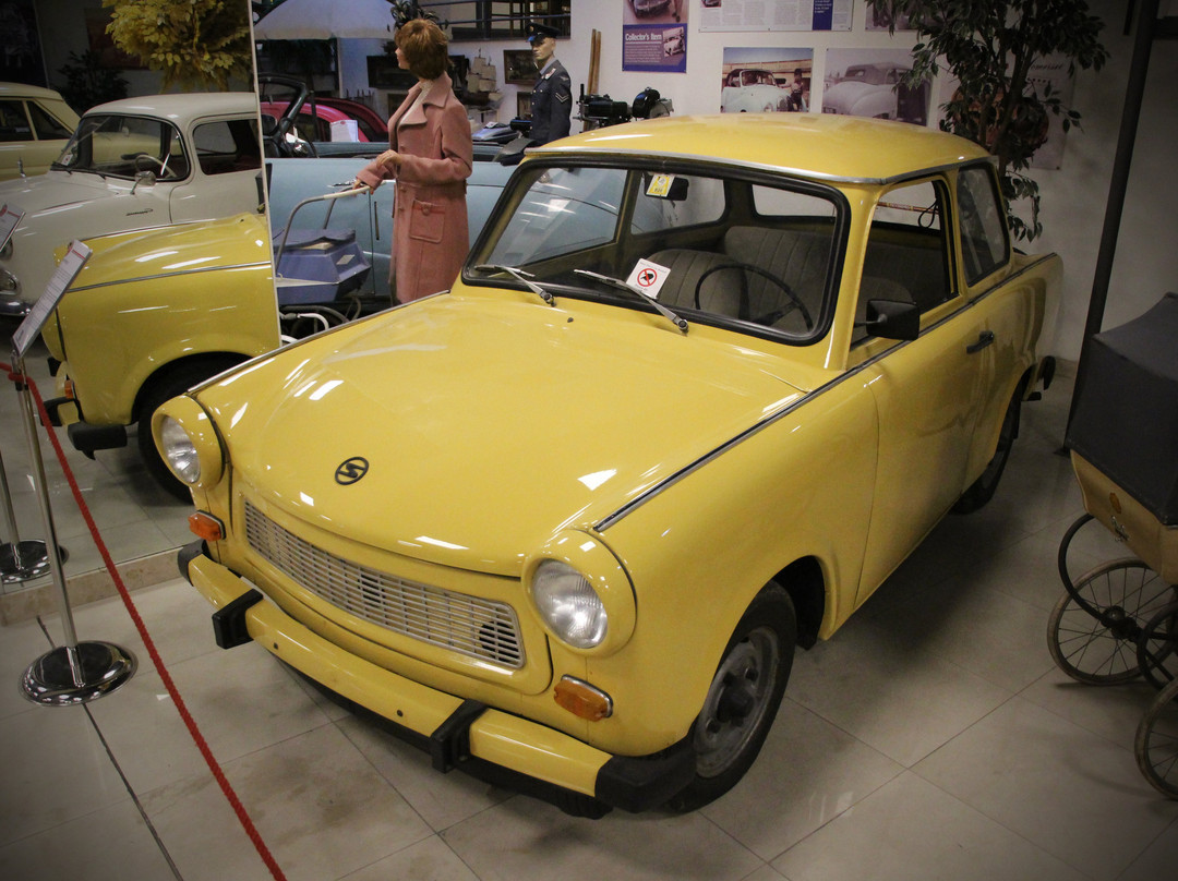 马耳他古董车收藏博物馆-卡拉必去景点