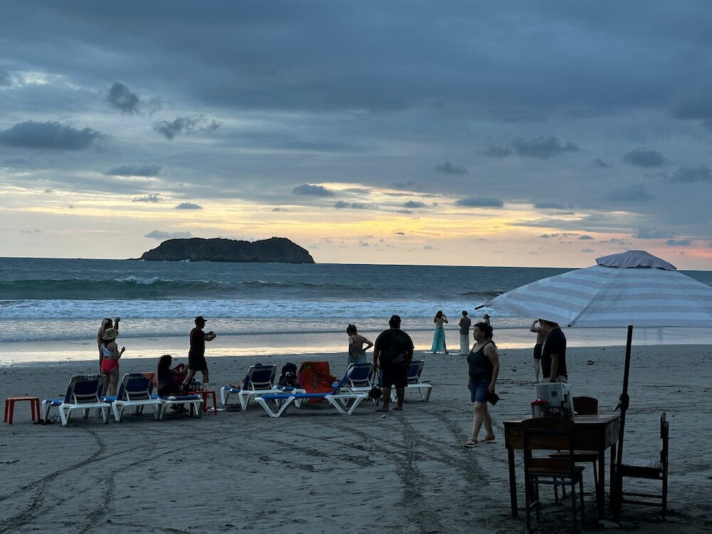 Playa Espadilla Norte-克波斯必去景点