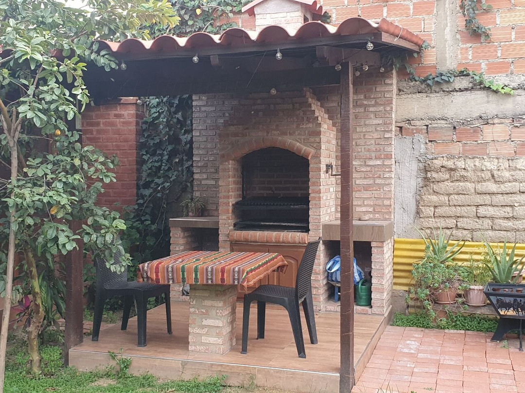 Escuela Carmen Vega-科恰班巴必去景点