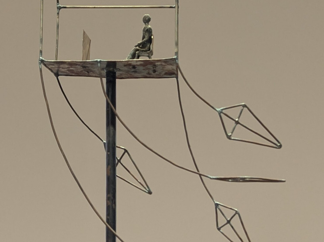 Foundation H-安塔那那利佛必去景点