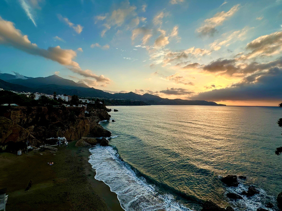Calahonda Beach-内尔哈必去景点