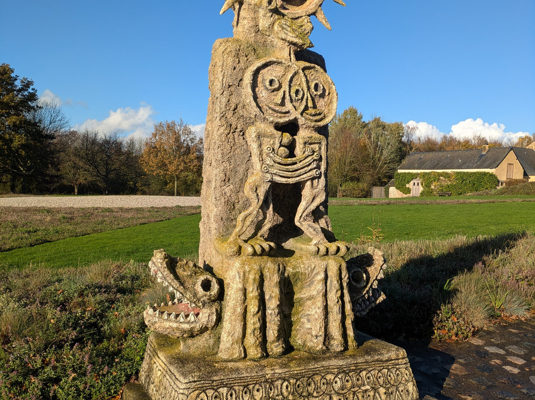 Musée Robert Tatin-Cosse le Vivien必去景点