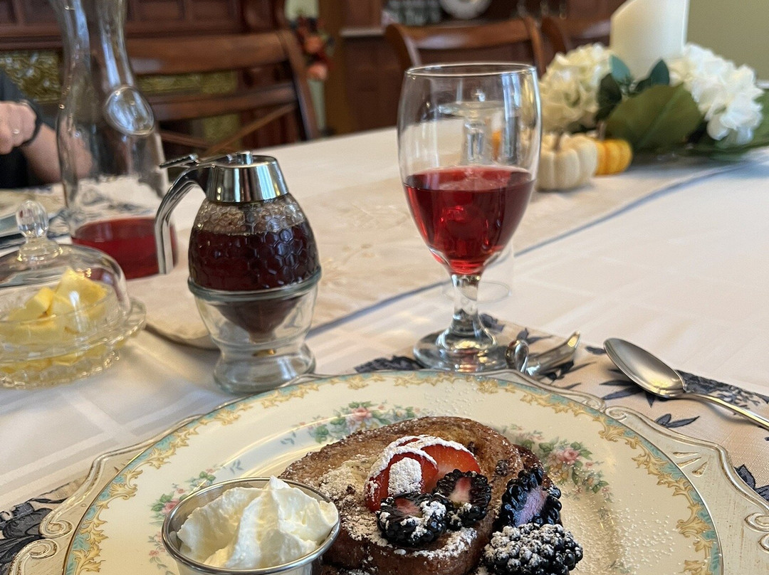 Sutherland House Victorian Bed & Breakfast主图