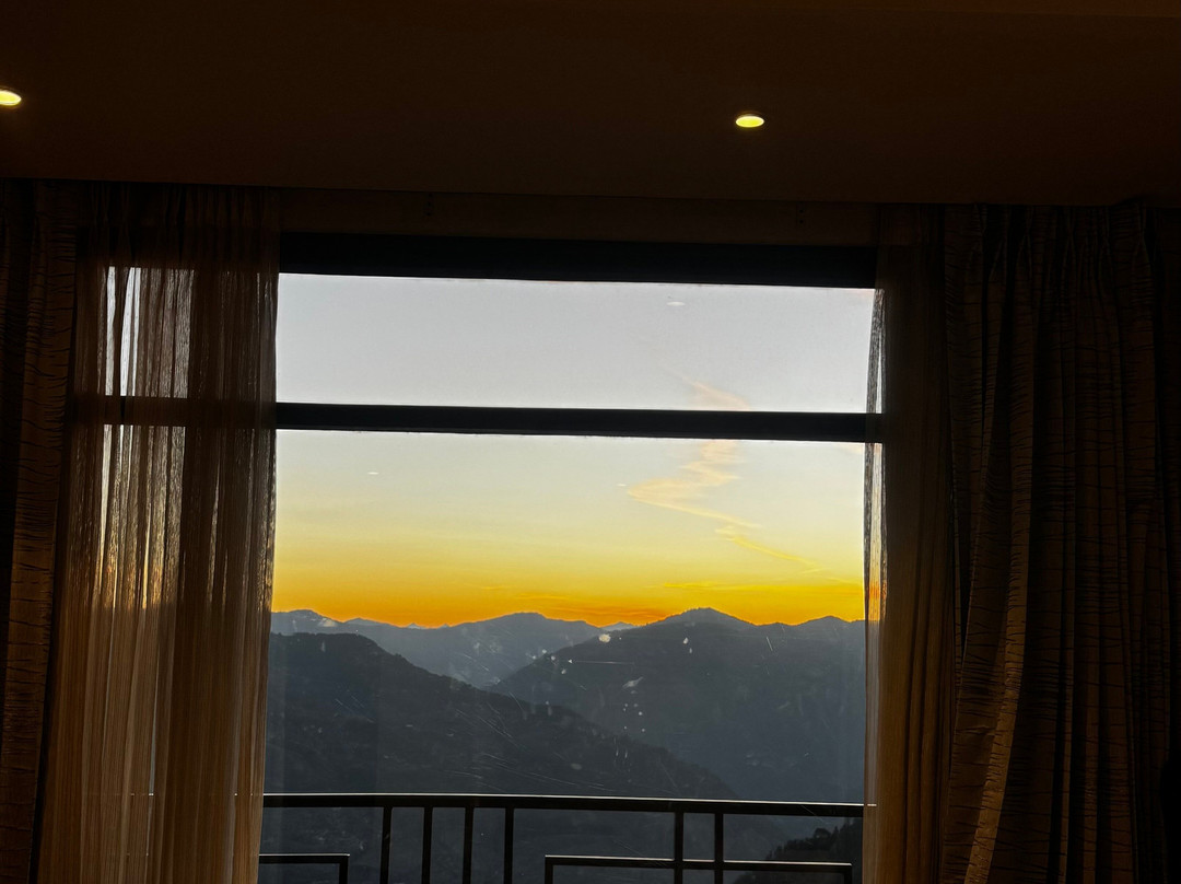 jüSTa Cliffend Resort & Spa, Mashobra主图