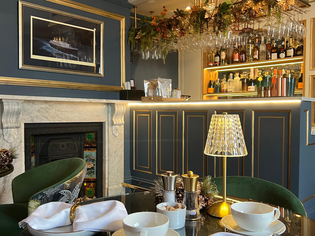 No.4 Carlton Hotel主图