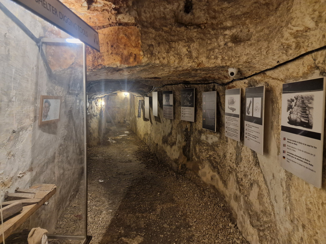 WWII shelter - Mosta