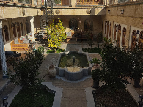 Sohrevardi Traditional Hotel主图