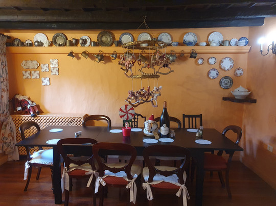 卡莱斯乡村酒店主图