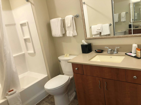 Aviator Suites Hotel Juneau Airport