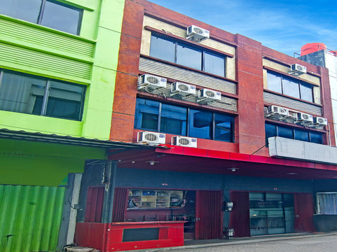 Hotel O Makassar Near RS Grestelina Formerly Wisma Makassar