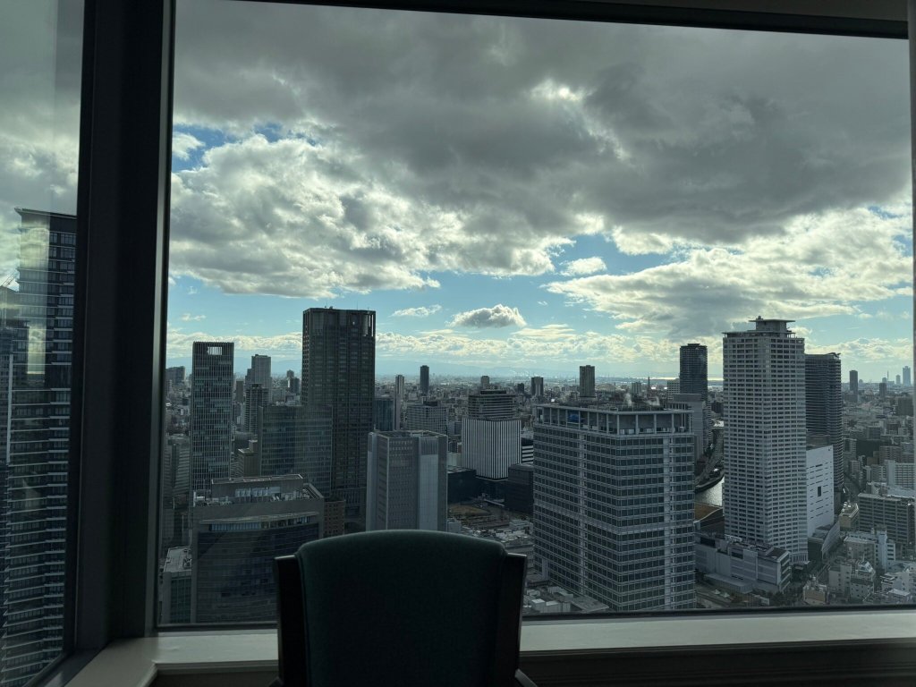 大阪丽思卡尔顿酒店-官方