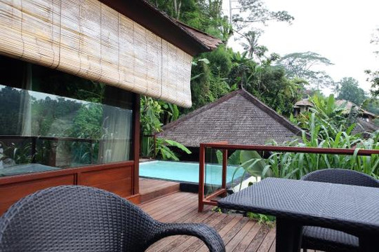 巴龙蝴蝶度假村主图