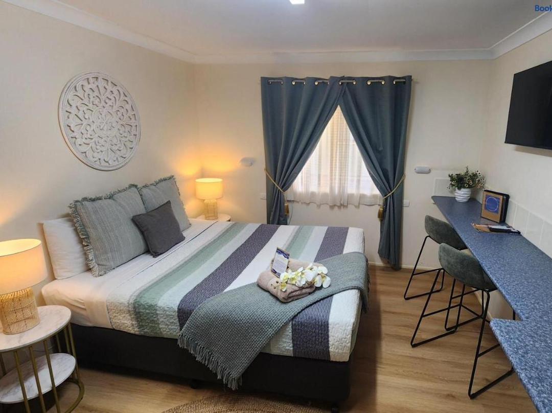 经济黄金城汽车旅馆