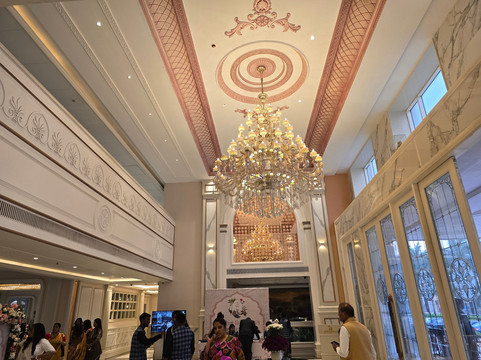 Thane District酒店住宿-Seven Eleven Club & Hotels