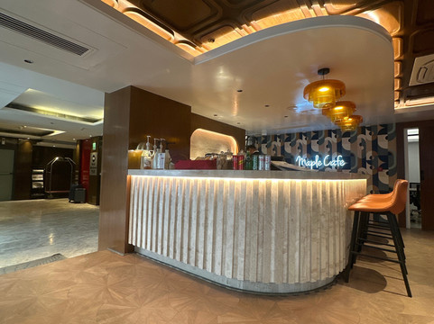 贝斯特韦斯特优质枫叶酒店主图