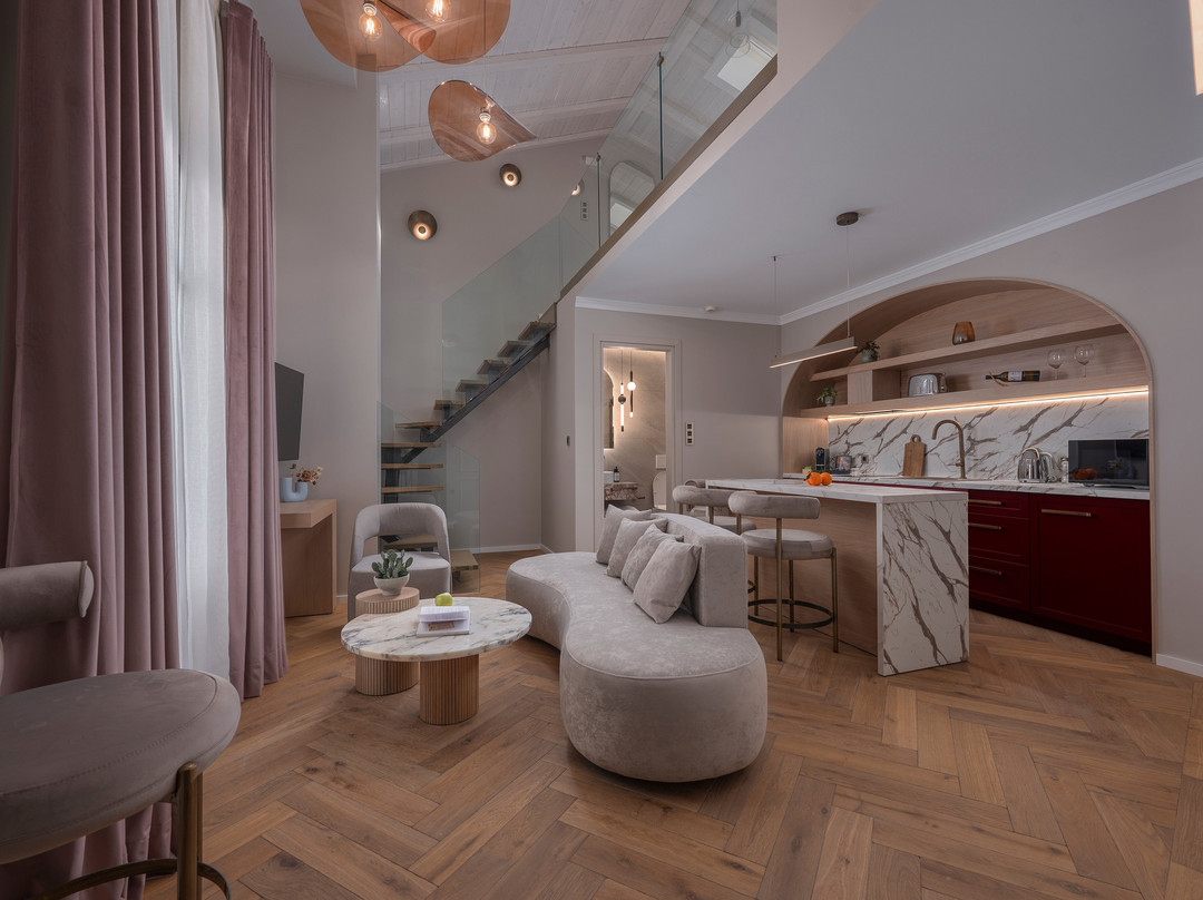 Mountain Pine Luxury Suites