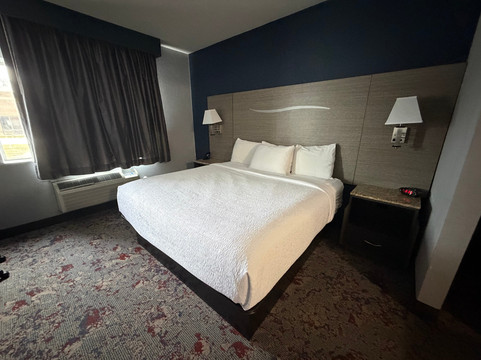 贝斯特韦斯特科科莫酒店主图