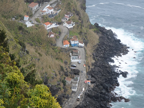 Farol do Arnel-Nordeste必去景点