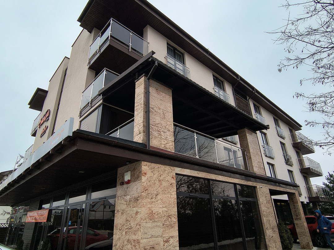 伊莫思雅SPA酒店主图