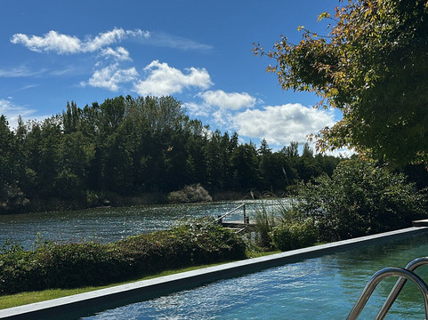 纳格兰酒店主图