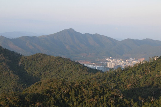 凤凰岭海誓山盟景区-三亚市必去景点
