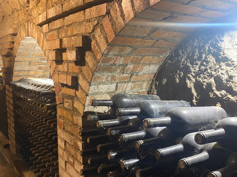 Cantine del Notaio-Rionero in Vulture必去景点