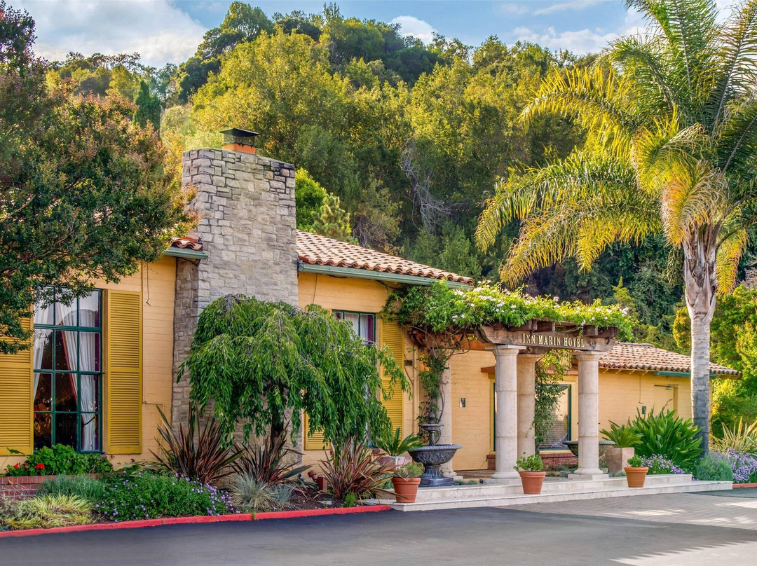 马琳套房酒店-阿桑德连锁酒店