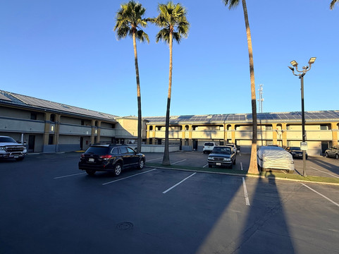 凯托曼市贝斯特韦斯特套房酒店主图