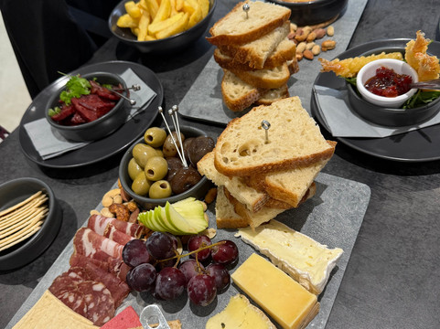 Alder Vineyard-Lewdown必去景点