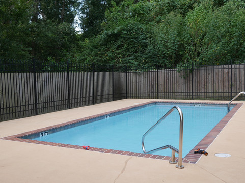 霍马麦客达套房酒店主图