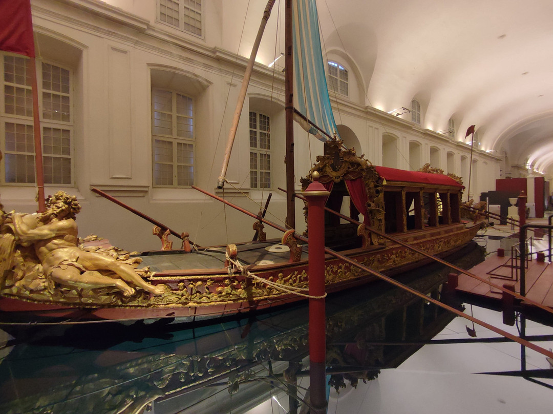 Il Bucintoro dei Savoia-韦纳里亚雷亚莱必去景点