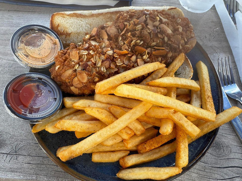 Snooky's Oceanfront主图