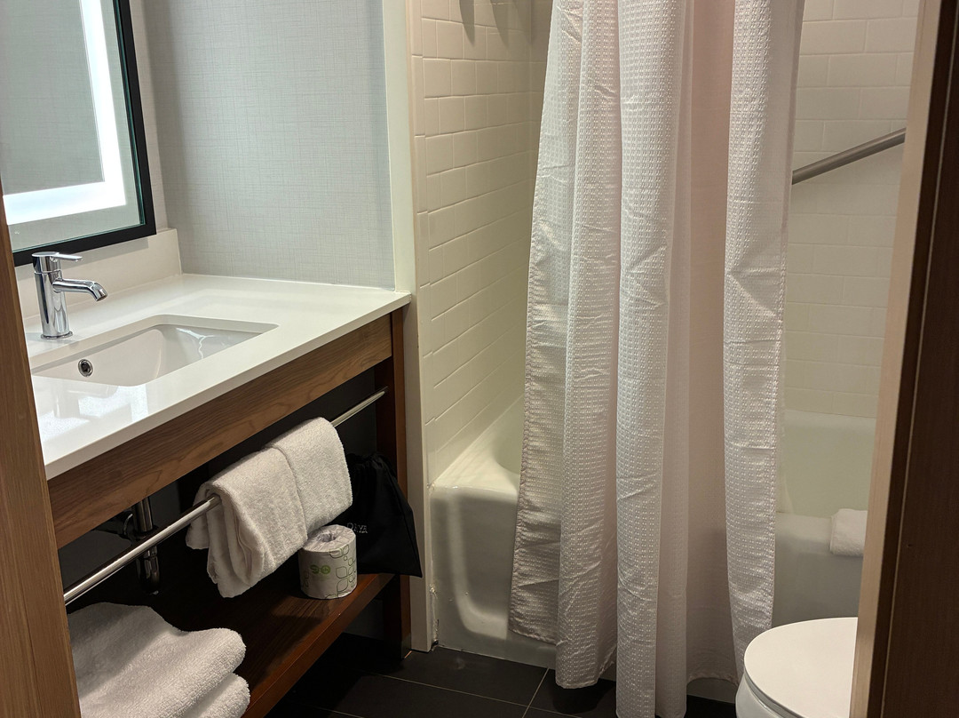 福朋喜来登酒店-波士顿洛根机场里维尔主图