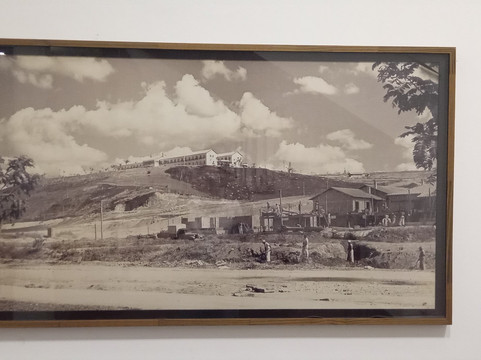 伊斯科拉河景酒店主图