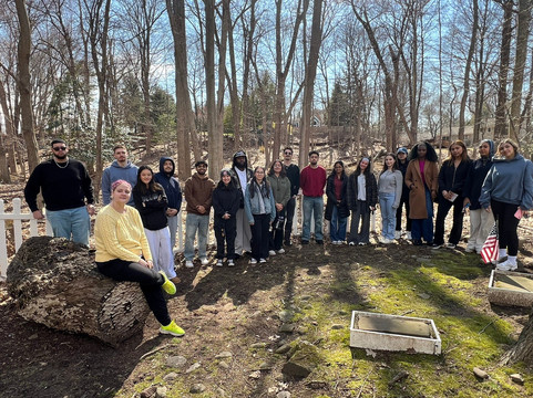 Baylor Massacre Burial Site-River Vale必去景点