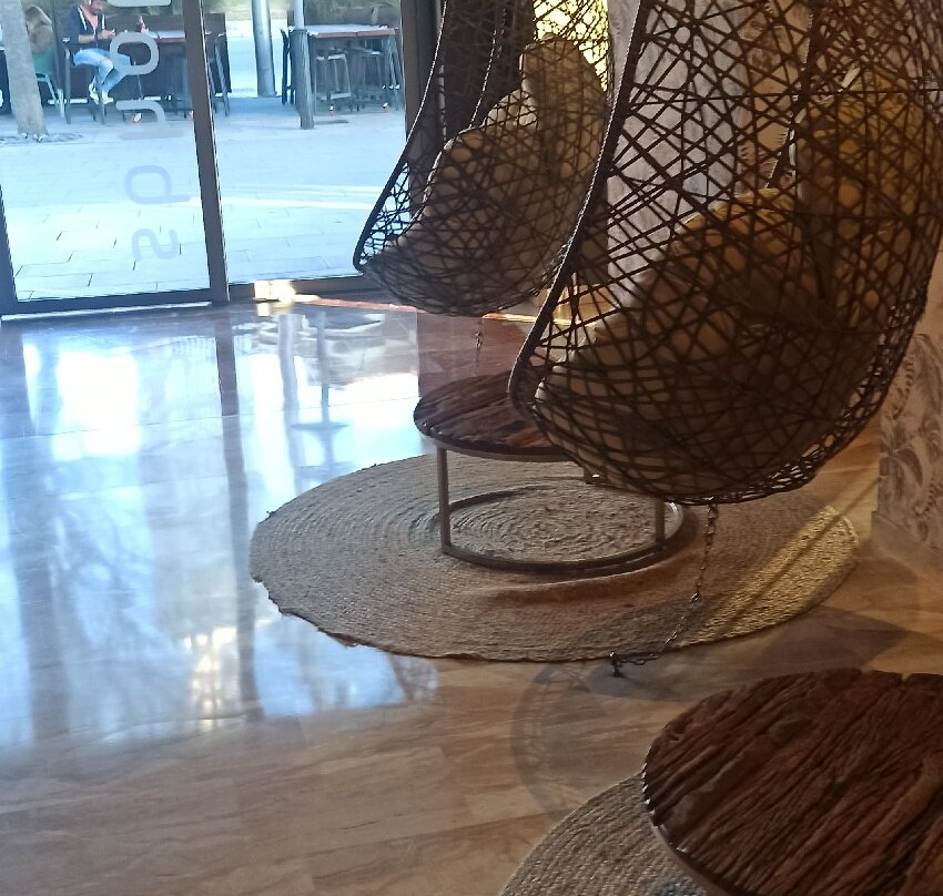 塔拉戈纳SB快捷酒店主图