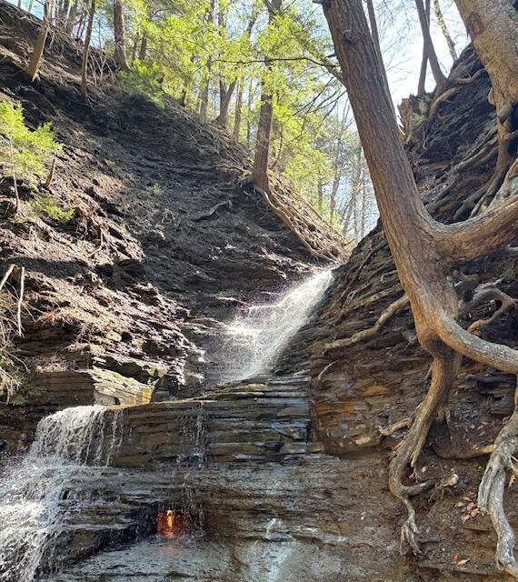Eternal Flame Falls-Orchard Park必去景点