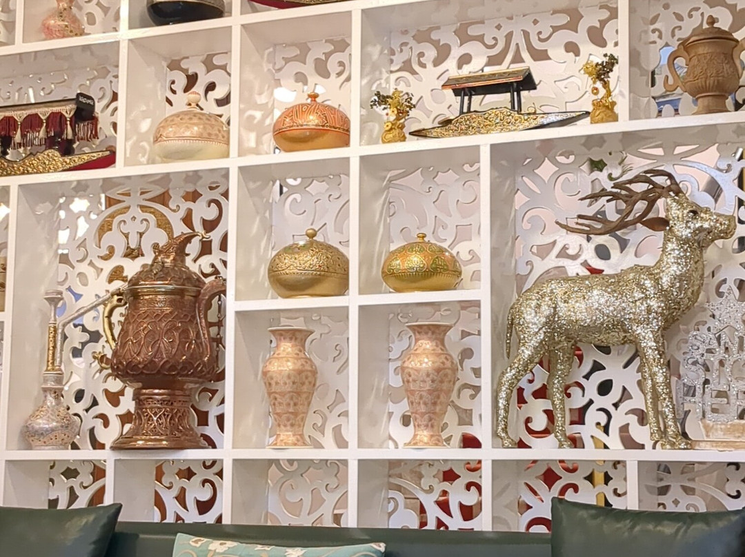 山顶酒店主图