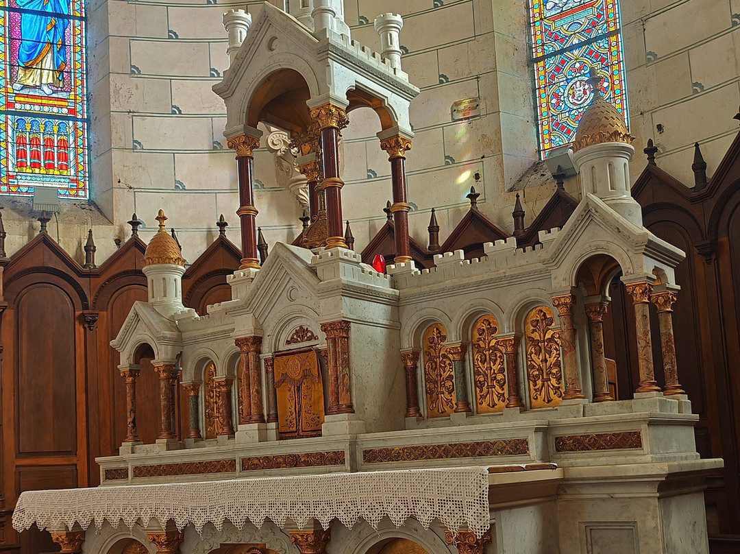 Eglise Saint Martin de Tours