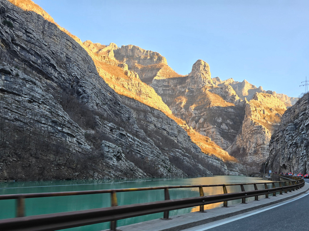 Neretva River-莫斯塔尔必去景点