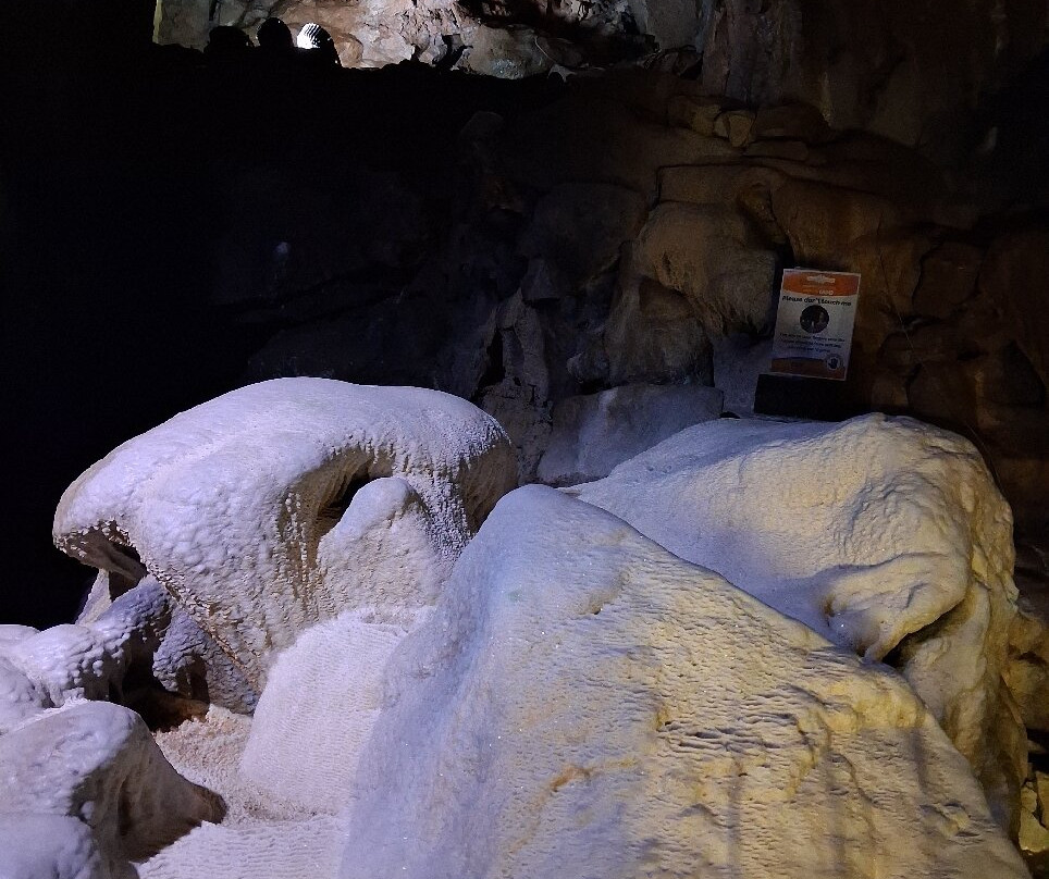 Poole's Cavern & Buxton Country Park-巴克斯顿必去景点