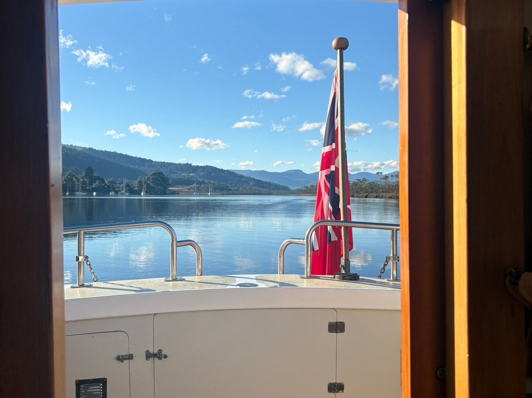 Huon River Cruises-Castle Forbes Bay必去景点