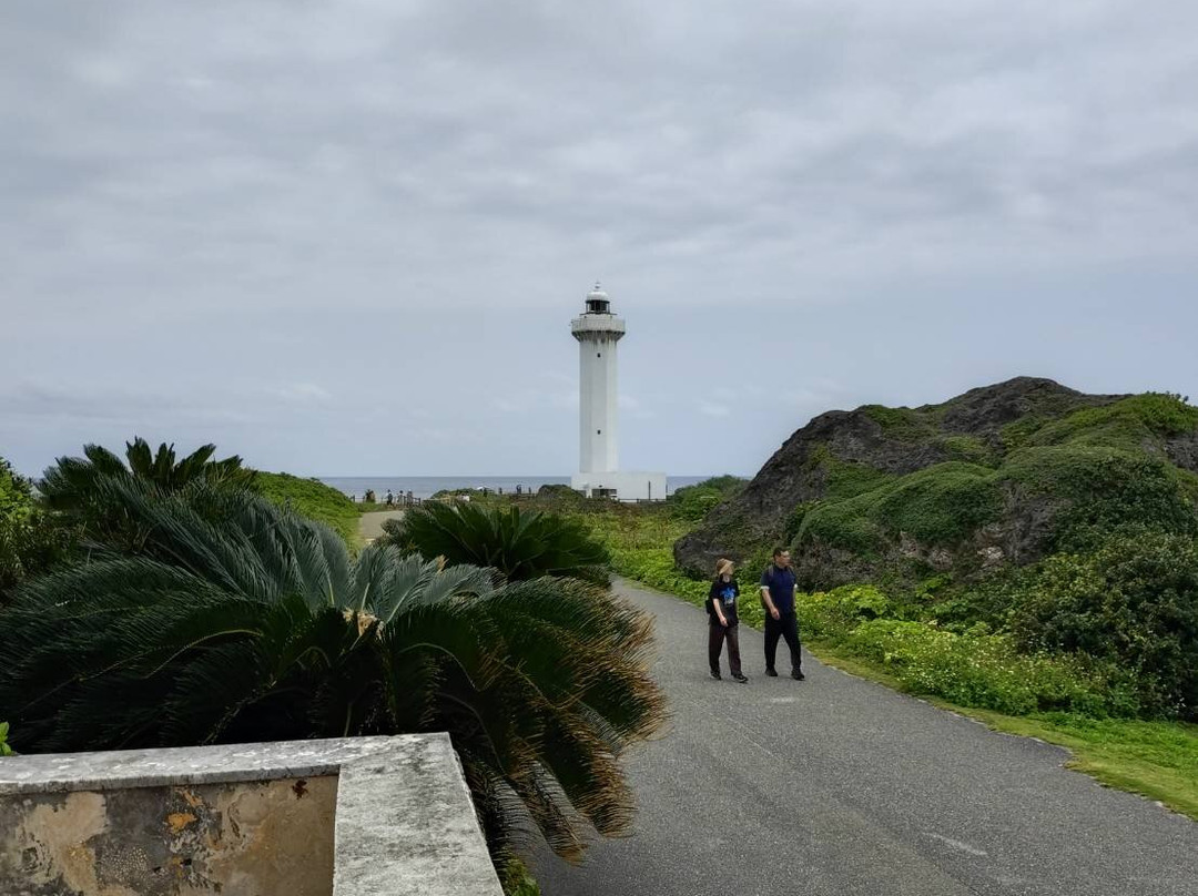 Higashi Hennazaki Lighthouse-宫古岛市必去景点
