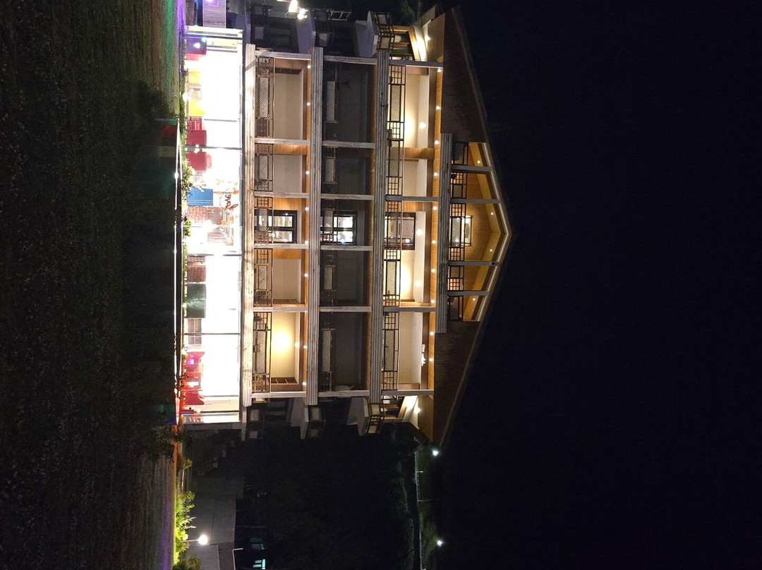 巴达度假村和温泉主图