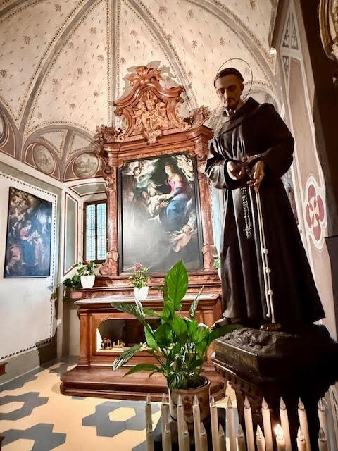 Chiesa di San Francesco e Nicolao-奥尔塔圣朱利奥必去景点