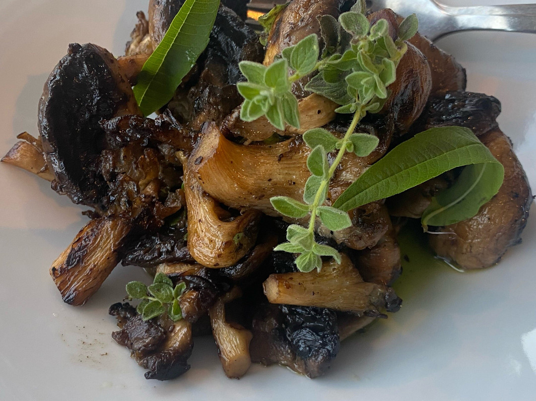 Elia Farm To Table Restaurant