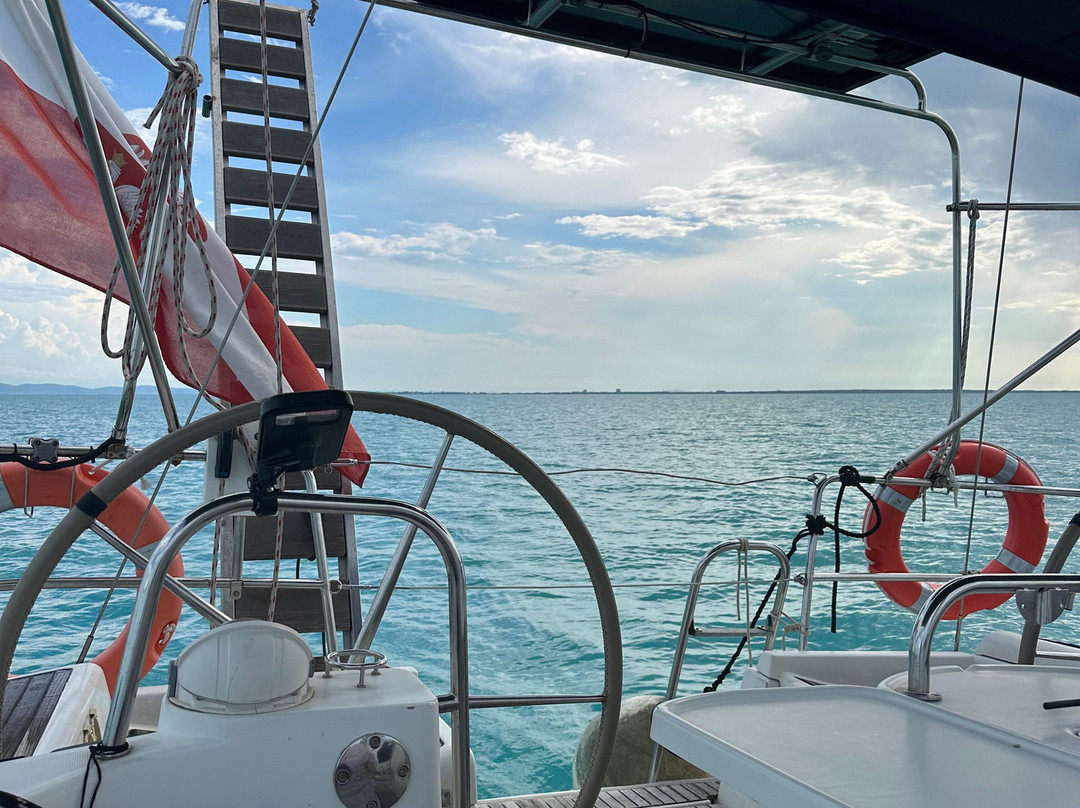 Soben Yachting-内塞巴尔必去景点